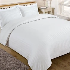Óstán White Stripe Duvet Clúdach